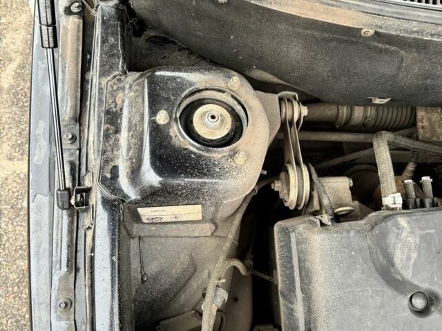 Черный ВАЗ 2110, объемом двигателя 1.6 л и пробегом 220 тыс. км за 2300 $, фото 4 на Automoto.ua