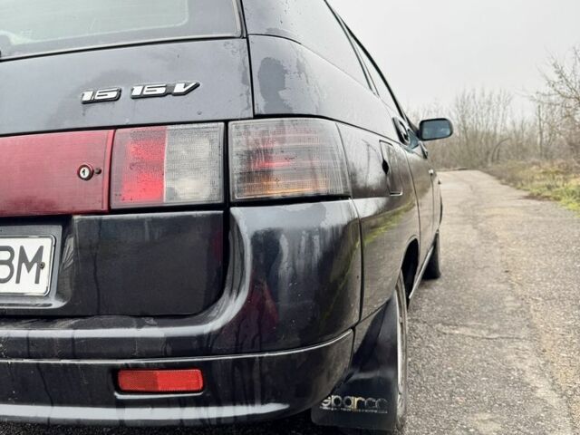 Черный ВАЗ 2110, объемом двигателя 1.6 л и пробегом 220 тыс. км за 2300 $, фото 9 на Automoto.ua