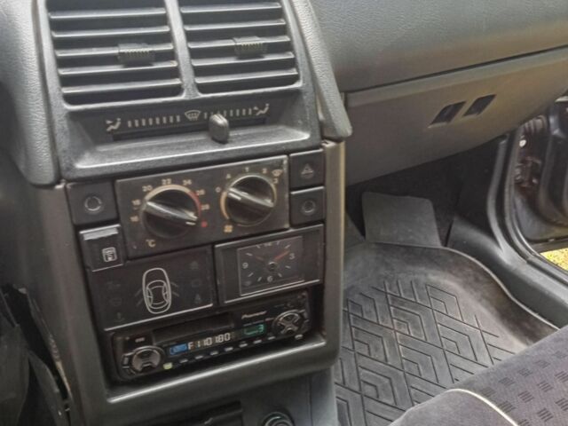 Фіолетовий ВАЗ 2110, об'ємом двигуна 1.5 л та пробігом 180 тис. км за 1700 $, фото 2 на Automoto.ua