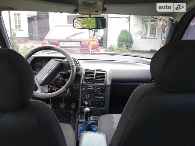 Фіолетовий ВАЗ 2110, об'ємом двигуна 1.5 л та пробігом 200 тис. км за 1100 $, фото 2 на Automoto.ua