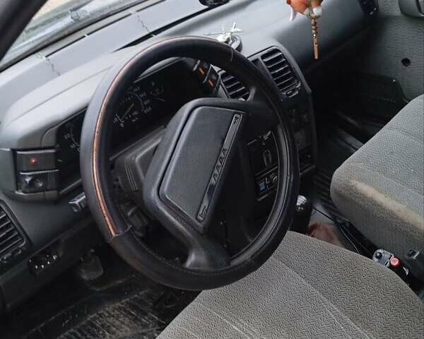 Фіолетовий ВАЗ 2110, об'ємом двигуна 1.5 л та пробігом 200 тис. км за 1150 $, фото 1 на Automoto.ua