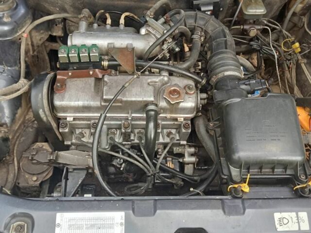 Фіолетовий ВАЗ 2110, об'ємом двигуна 1.5 л та пробігом 180 тис. км за 1700 $, фото 4 на Automoto.ua