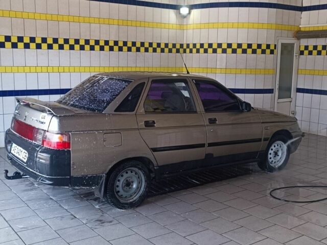 Коричневий ВАЗ 2110, об'ємом двигуна 1.5 л та пробігом 240 тис. км за 1800 $, фото 2 на Automoto.ua