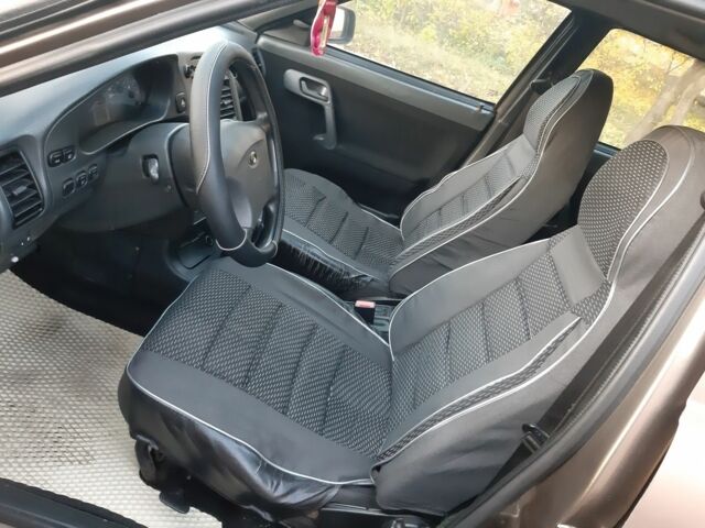 Коричневый ВАЗ 2110, объемом двигателя 1.6 л и пробегом 99 тыс. км за 2999 $, фото 17 на Automoto.ua