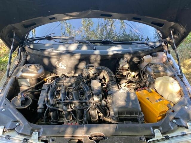 Коричневый ВАЗ 2110, объемом двигателя 1.6 л и пробегом 175 тыс. км за 2700 $, фото 4 на Automoto.ua