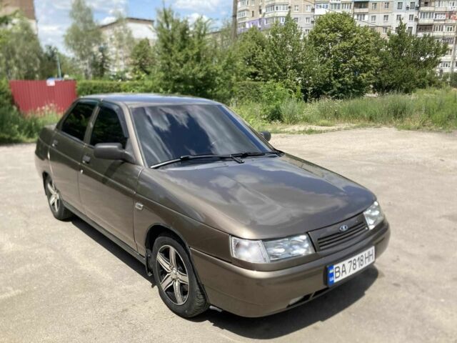 Коричневый ВАЗ 2110, объемом двигателя 1.6 л и пробегом 172 тыс. км за 3200 $, фото 4 на Automoto.ua