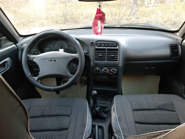 Коричневый ВАЗ 2110, объемом двигателя 1.6 л и пробегом 99 тыс. км за 2999 $, фото 18 на Automoto.ua