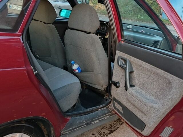 Красный ВАЗ 2110, объемом двигателя 1.5 л и пробегом 999 тыс. км за 1850 $, фото 7 на Automoto.ua