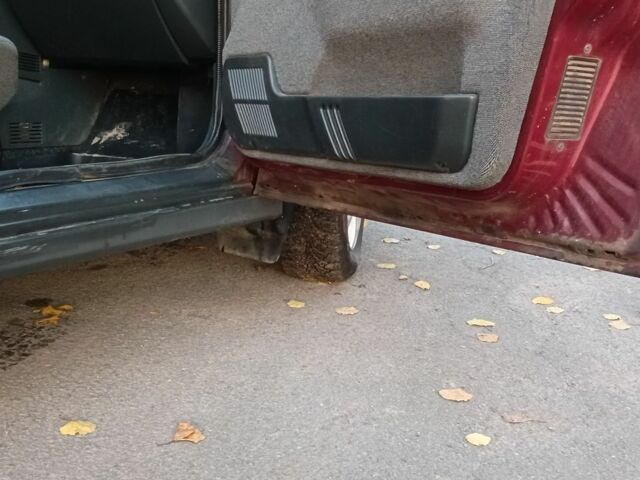 Красный ВАЗ 2110, объемом двигателя 1.5 л и пробегом 999 тыс. км за 1850 $, фото 6 на Automoto.ua