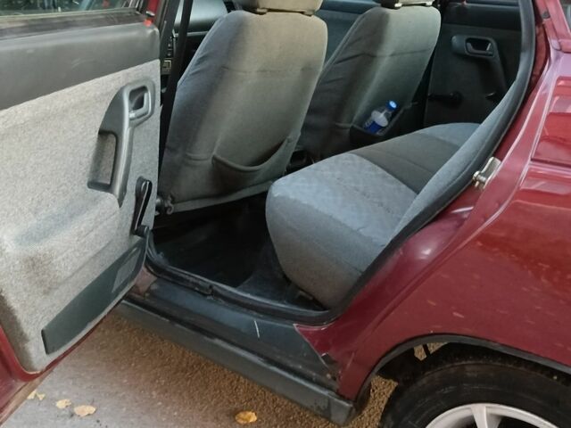 Красный ВАЗ 2110, объемом двигателя 1.5 л и пробегом 999 тыс. км за 1850 $, фото 13 на Automoto.ua