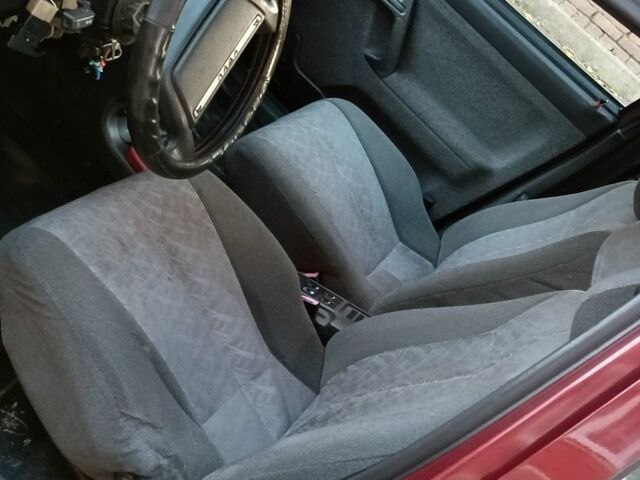 Красный ВАЗ 2110, объемом двигателя 1.5 л и пробегом 999 тыс. км за 1850 $, фото 10 на Automoto.ua