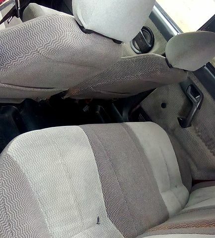 Красный ВАЗ 2110, объемом двигателя 1.6 л и пробегом 350 тыс. км за 1250 $, фото 2 на Automoto.ua