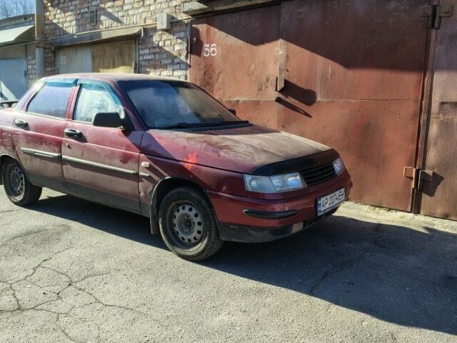 Красный ВАЗ 2110, объемом двигателя 1.5 л и пробегом 274 тыс. км за 1500 $, фото 2 на Automoto.ua