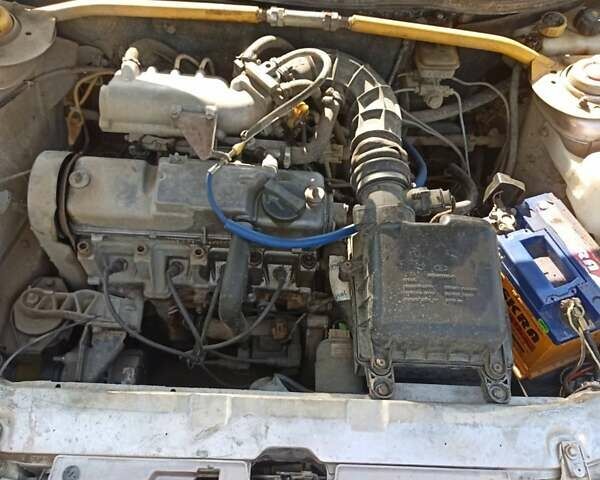 Красный ВАЗ 2110, объемом двигателя 0 л и пробегом 352 тыс. км за 800 $, фото 5 на Automoto.ua