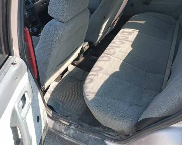 Красный ВАЗ 2110, объемом двигателя 0 л и пробегом 352 тыс. км за 800 $, фото 8 на Automoto.ua