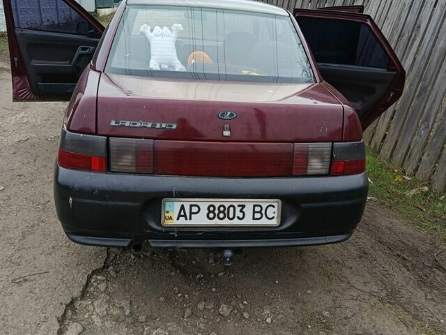 Красный ВАЗ 2110, объемом двигателя 1.5 л и пробегом 210 тыс. км за 1350 $, фото 1 на Automoto.ua