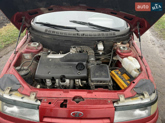 Красный ВАЗ 2110, объемом двигателя 1.5 л и пробегом 130 тыс. км за 1350 $, фото 14 на Automoto.ua