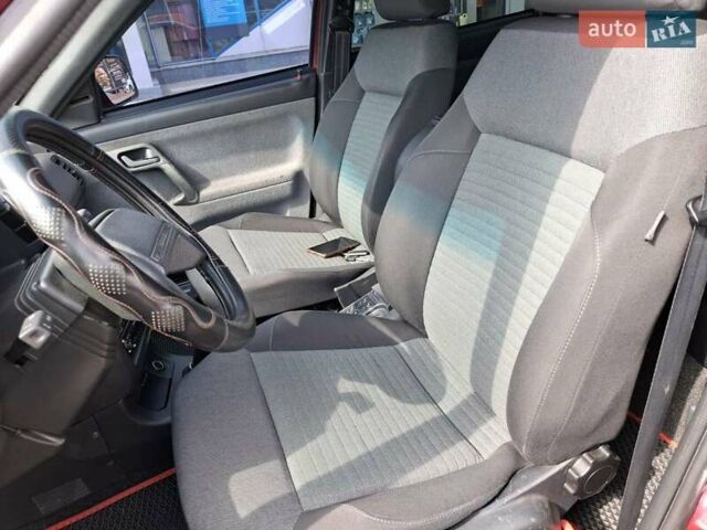 Красный ВАЗ 2110, объемом двигателя 1.6 л и пробегом 202 тыс. км за 2999 $, фото 14 на Automoto.ua
