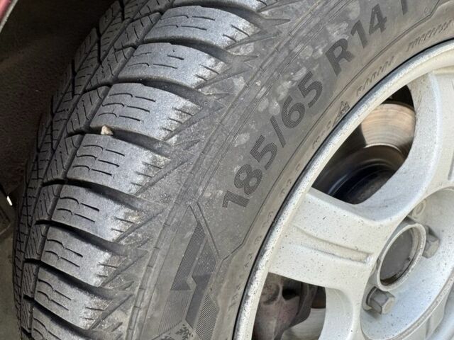 ВАЗ 2110 2004 в Одессе на Automoto.ua Красный ВАЗ 2110, объемом двигателя 0.9 л и пробегом 300 тыс. км за 1150 $, фото 12 на Automoto.ua