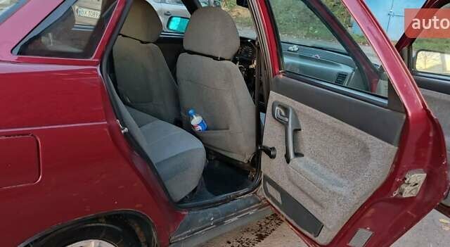 Красный ВАЗ 2110, объемом двигателя 1.5 л и пробегом 100 тыс. км за 1650 $, фото 7 на Automoto.ua
