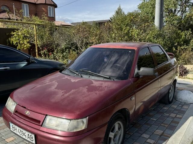 ВАЗ 2110 2004 в Одессе на Automoto.ua Красный ВАЗ 2110, объемом двигателя 0.9 л и пробегом 300 тыс. км за 1150 $, фото 2 на Automoto.ua