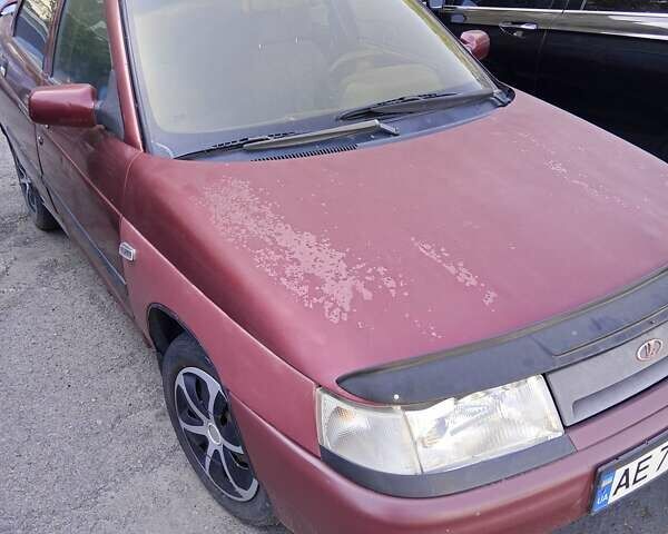 Красный ВАЗ 2110, объемом двигателя 1.5 л и пробегом 300 тыс. км за 1600 $, фото 2 на Automoto.ua
