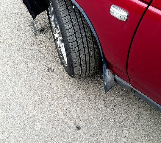 Красный ВАЗ 2110, объемом двигателя 1.5 л и пробегом 316 тыс. км за 1500 $, фото 2 на Automoto.ua