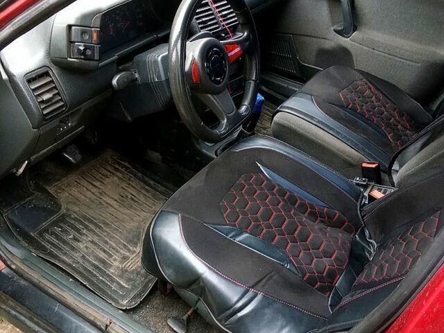 Красный ВАЗ 2110, объемом двигателя 1.6 л и пробегом 0 тыс. км за 1800 $, фото 3 на Automoto.ua