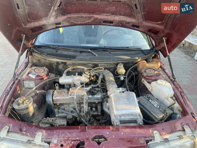 Красный ВАЗ 2110, объемом двигателя 1.5 л и пробегом 166 тыс. км за 950 $, фото 8 на Automoto.ua