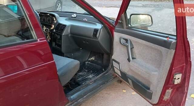 Красный ВАЗ 2110, объемом двигателя 1.5 л и пробегом 100 тыс. км за 1650 $, фото 5 на Automoto.ua