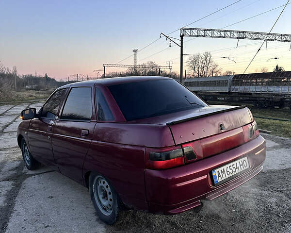 Красный ВАЗ 2110, объемом двигателя 1.6 л и пробегом 187 тыс. км за 1550 $, фото 2 на Automoto.ua