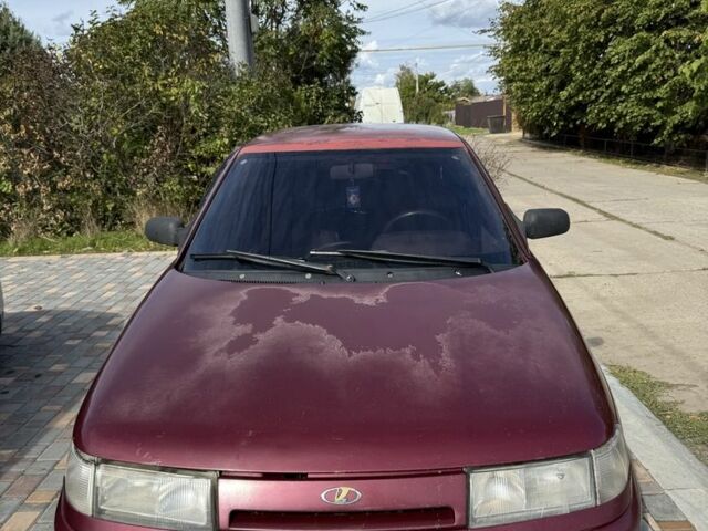 ВАЗ 2110 2004 в Одессе на Automoto.ua Красный ВАЗ 2110, объемом двигателя 0.9 л и пробегом 300 тыс. км за 1150 $, фото 11 на Automoto.ua
