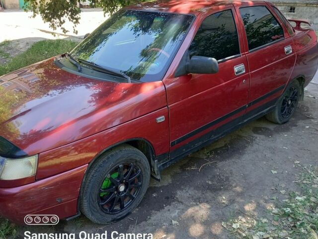 Червоний ВАЗ 2110, об'ємом двигуна 1.5 л та пробігом 124 тис. км за 1900 $, фото 1 на Automoto.ua