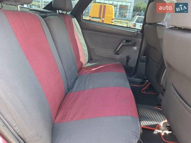 Червоний ВАЗ 2110, об'ємом двигуна 1.6 л та пробігом 202 тис. км за 2999 $, фото 15 на Automoto.ua