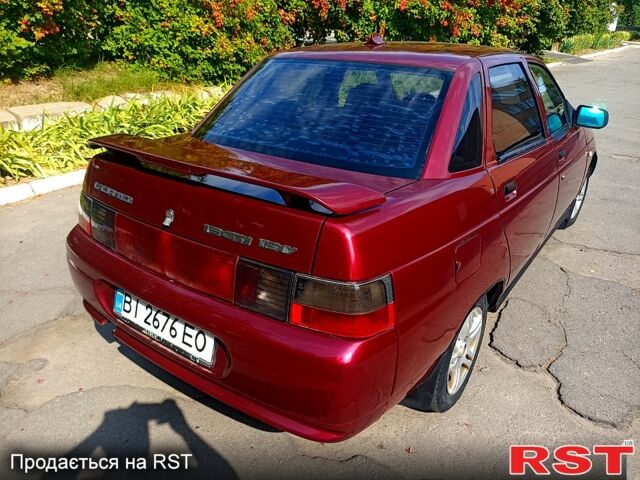 Красный ВАЗ 2110, объемом двигателя 1.5 л и пробегом 200 тыс. км за 1850 $, фото 1 на Automoto.ua