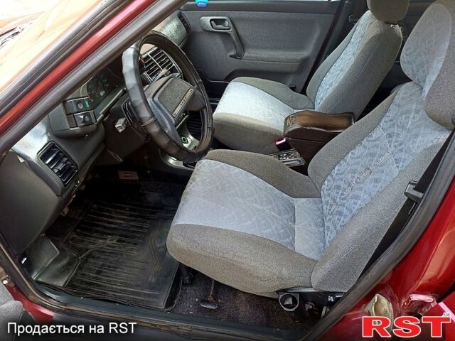 Красный ВАЗ 2110, объемом двигателя 1.5 л и пробегом 200 тыс. км за 1850 $, фото 9 на Automoto.ua