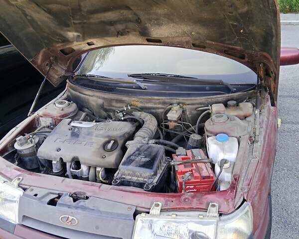 Красный ВАЗ 2110, объемом двигателя 1.5 л и пробегом 300 тыс. км за 1600 $, фото 4 на Automoto.ua