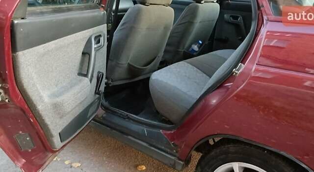 Красный ВАЗ 2110, объемом двигателя 1.5 л и пробегом 100 тыс. км за 1650 $, фото 12 на Automoto.ua