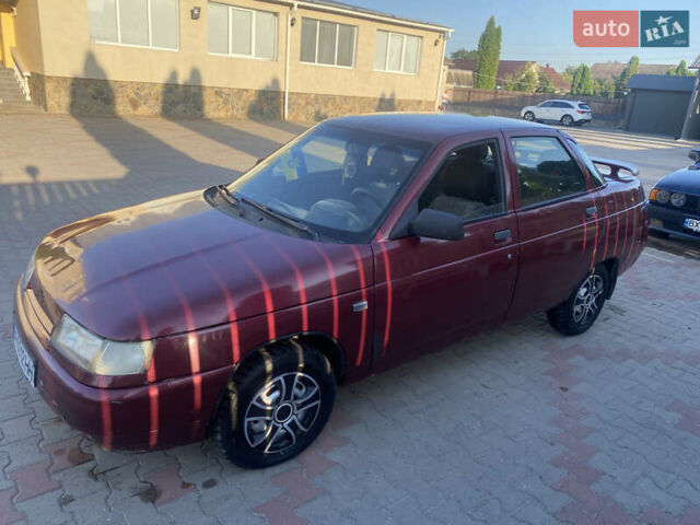 Красный ВАЗ 2110, объемом двигателя 1.5 л и пробегом 166 тыс. км за 950 $, фото 2 на Automoto.ua