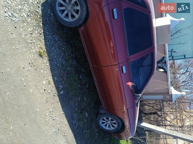 ВАЗ 2110 2004 у Ужгороді на Automoto.ua Червоний ВАЗ 2110, об'ємом двигуна 1.5 л та пробігом 200 тис. км за 1400 $, фото 3 на Automoto.ua