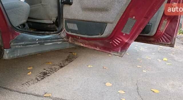 Красный ВАЗ 2110, объемом двигателя 1.5 л и пробегом 100 тыс. км за 1650 $, фото 8 на Automoto.ua