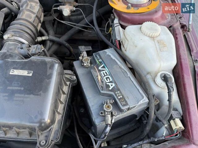 Червоний ВАЗ 2110, об'ємом двигуна 1.6 л та пробігом 65 тис. км за 3400 $, фото 26 на Automoto.ua