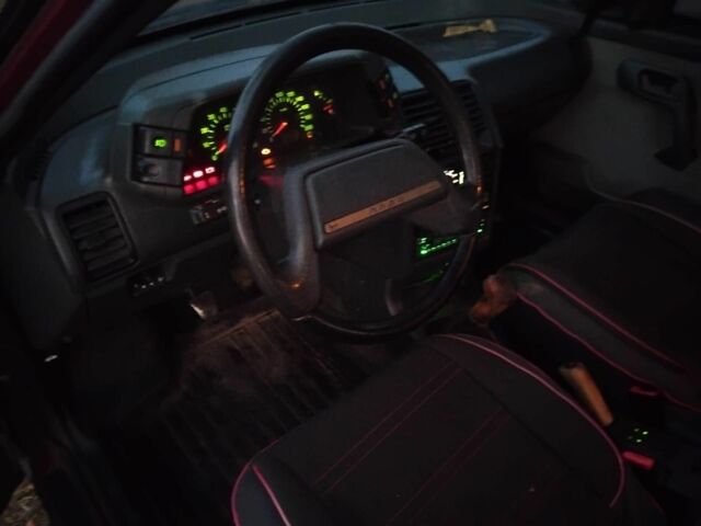 Красный ВАЗ 2110, объемом двигателя 1.6 л и пробегом 126 тыс. км за 1896 $, фото 5 на Automoto.ua