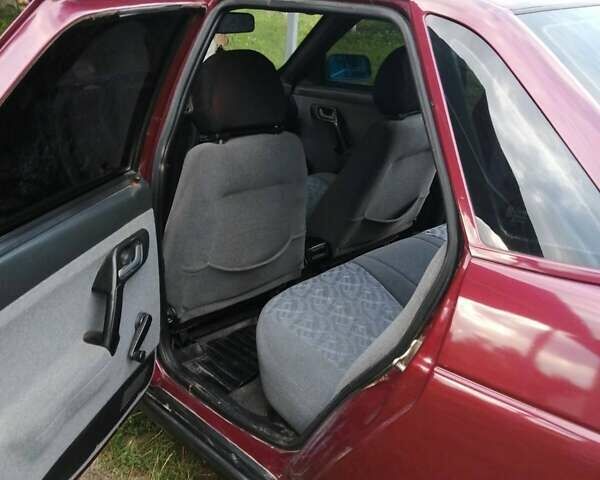 Красный ВАЗ 2110, объемом двигателя 1.6 л и пробегом 124 тыс. км за 2350 $, фото 1 на Automoto.ua
