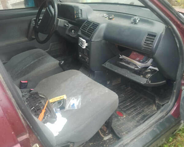 Червоний ВАЗ 2110, об'ємом двигуна 1.6 л та пробігом 200 тис. км за 1000 $, фото 1 на Automoto.ua