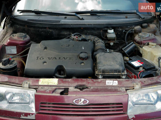 Червоний ВАЗ 2110, об'ємом двигуна 1.6 л та пробігом 308 тис. км за 1000 $, фото 5 на Automoto.ua