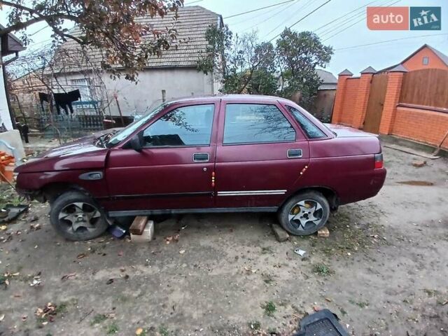 Червоний ВАЗ 2110, об'ємом двигуна 1.6 л та пробігом 350 тис. км за 500 $, фото 5 на Automoto.ua