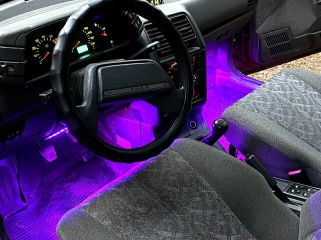 Красный ВАЗ 2110, объемом двигателя 1.6 л и пробегом 158 тыс. км за 1700 $, фото 11 на Automoto.ua