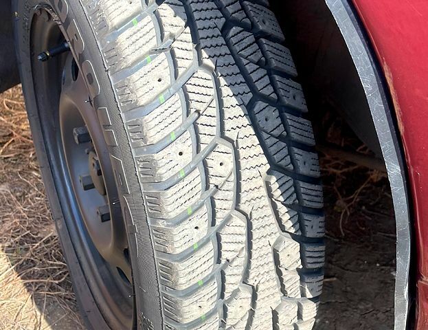 Красный ВАЗ 2110, объемом двигателя 16 л и пробегом 0 тыс. км за 1450 $, фото 8 на Automoto.ua