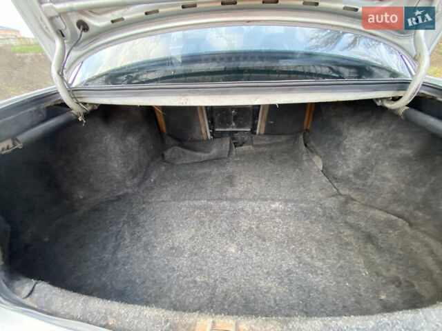 Красный ВАЗ 2110, объемом двигателя 1 л и пробегом 140 тыс. км за 1750 $, фото 16 на Automoto.ua